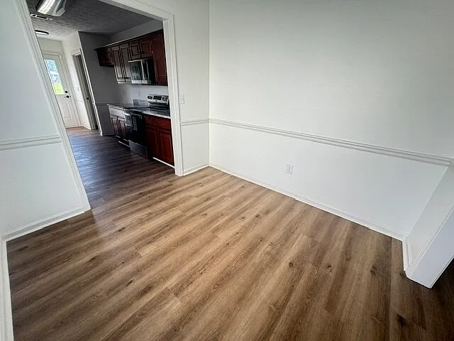 2208 Summerwind Dr — Photo 4