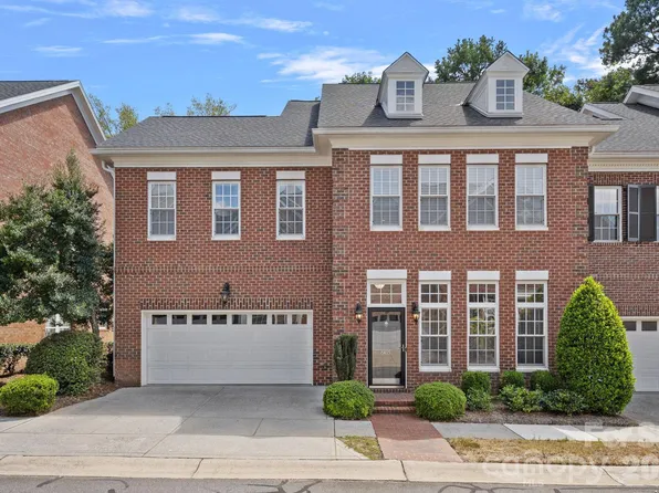 6415 Wakehurst Rd, Charlotte, NC 28226