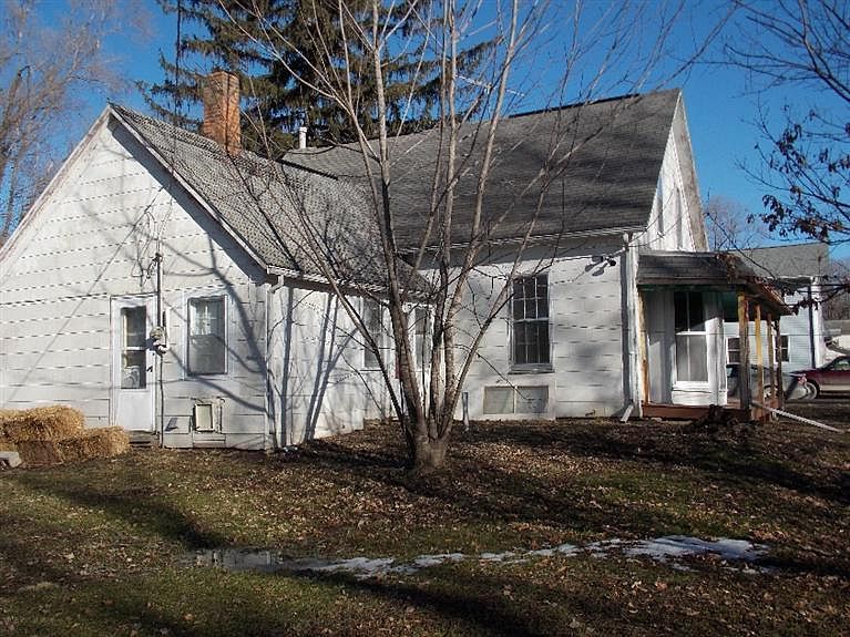 1st image of 209 West St