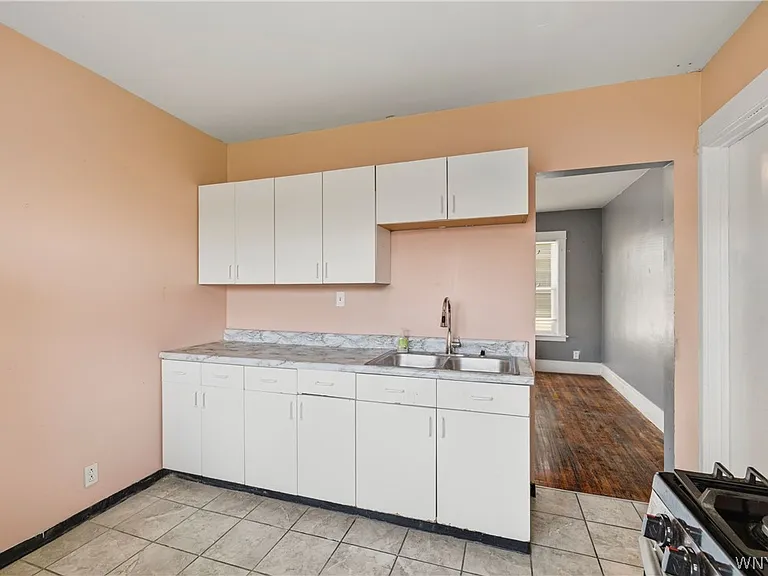 263 Minnesota Ave #UPPER — Photo 8