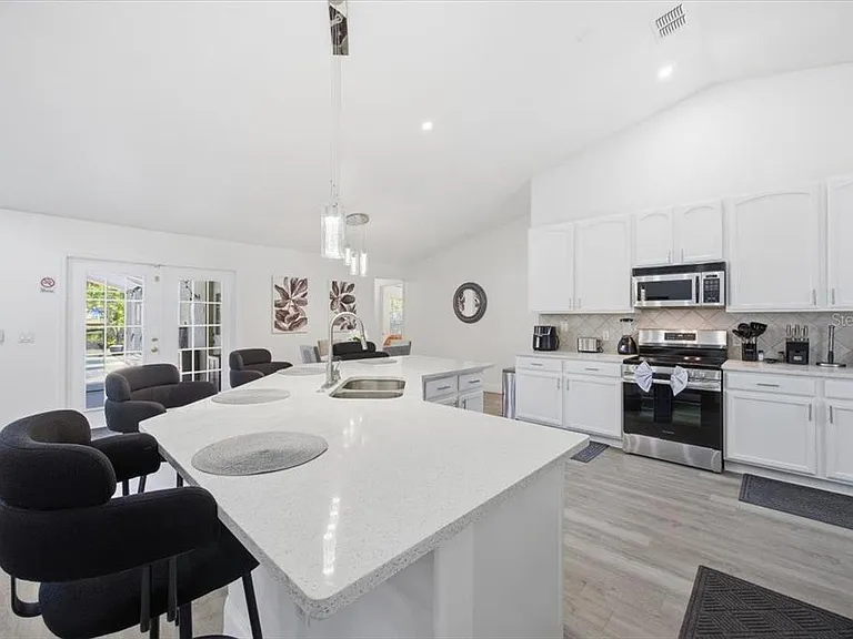 437 Grand Reserve Dr — Photo 14