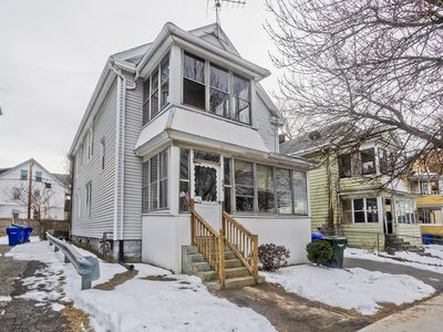 809 Carew St, Springfield, MA, 01104