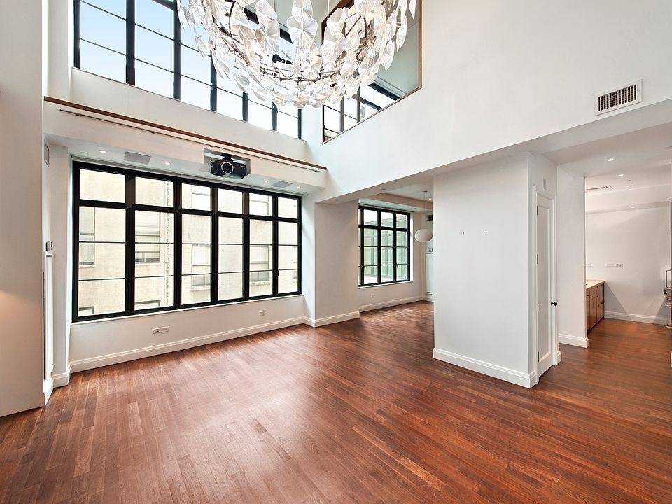 1st image of 143 Reade St #4B