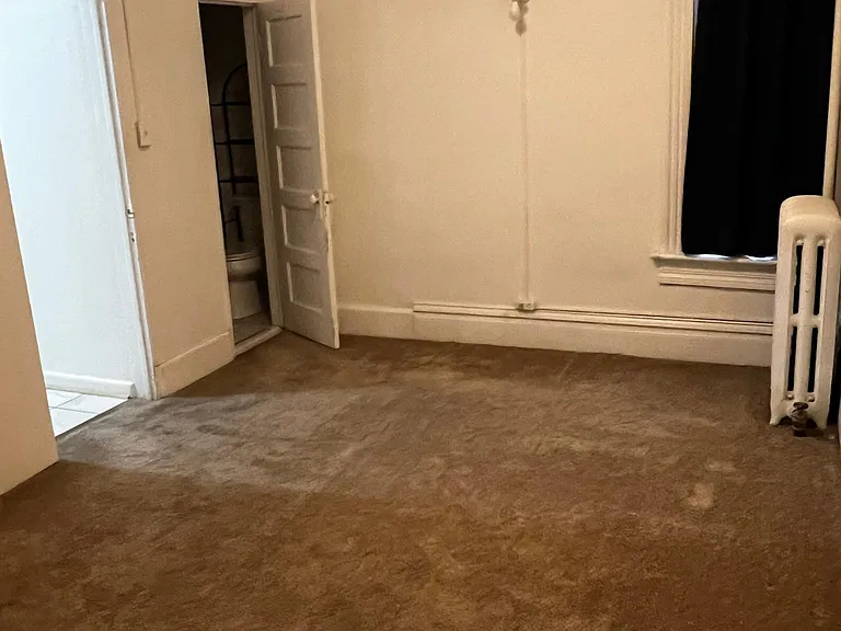 357 N Lincoln St #1 — Photo 4