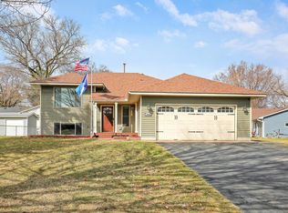 14030 Fountain Ave N, Hugo, MN 55038