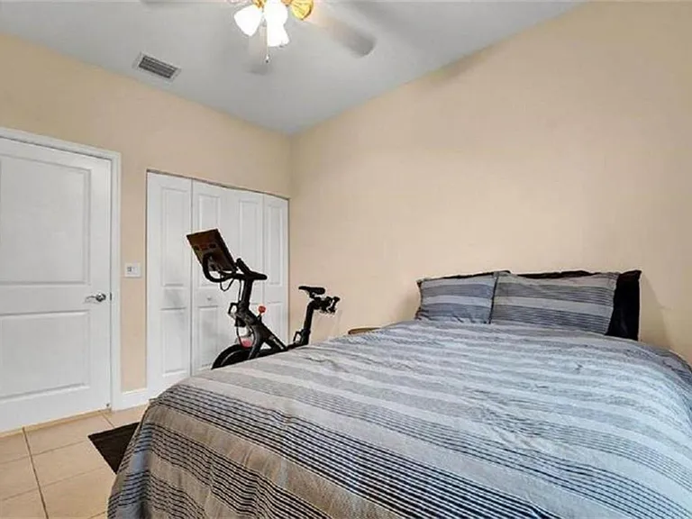 2930 Cascada Isles Way — Photo 10