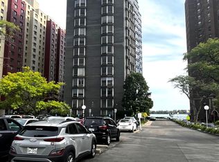 8200 E Jefferson Ave #48/505, Detroit, MI 48214