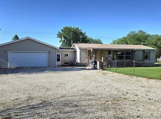 25721 N Dogpatch Rd, Ellisville, IL 61431