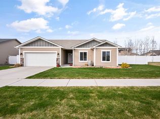 3902 W Moonlight Ct, Spokane, WA 99208