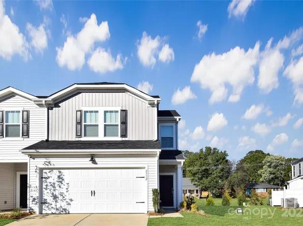 2312 Belterra Dr, Charlotte, NC 28216