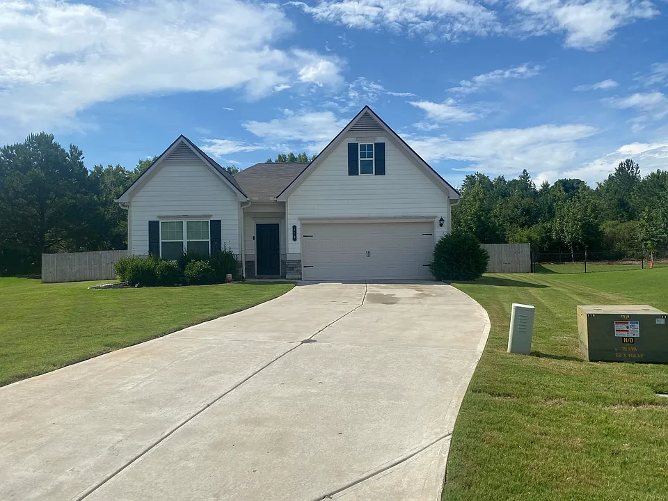 116 Colin Ln