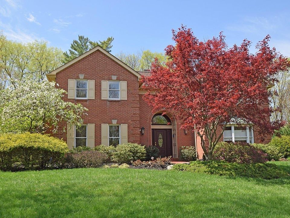 1st image of 10421 Grandoaks Ln