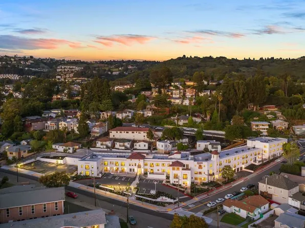 The Paloma at Oakland Hills