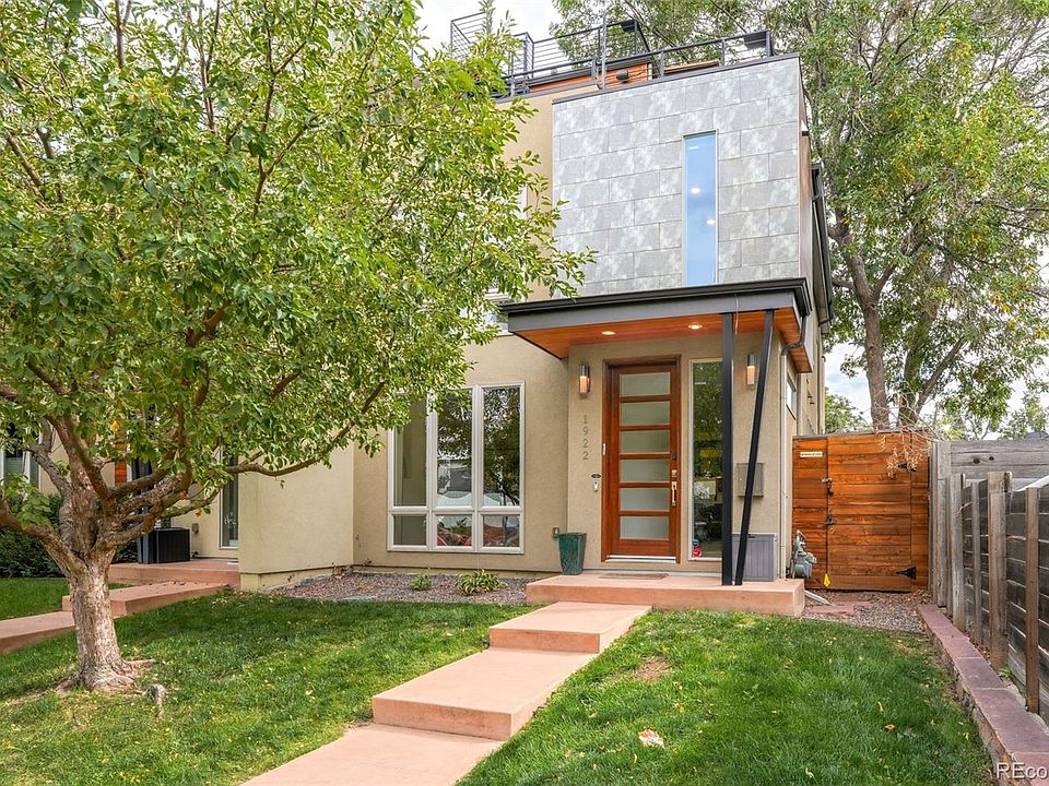 1st image of 1922 W 36th Avenue