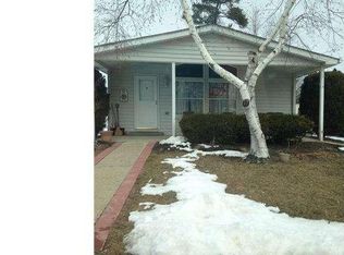 605 Fieldcrest Ct, North Wales, PA 19454
