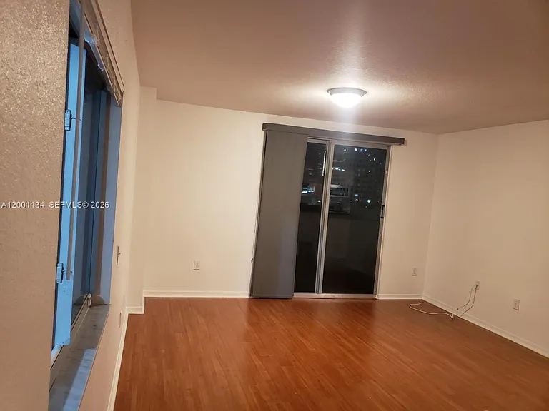 36 NW 6th Ave #906 — Photo 5