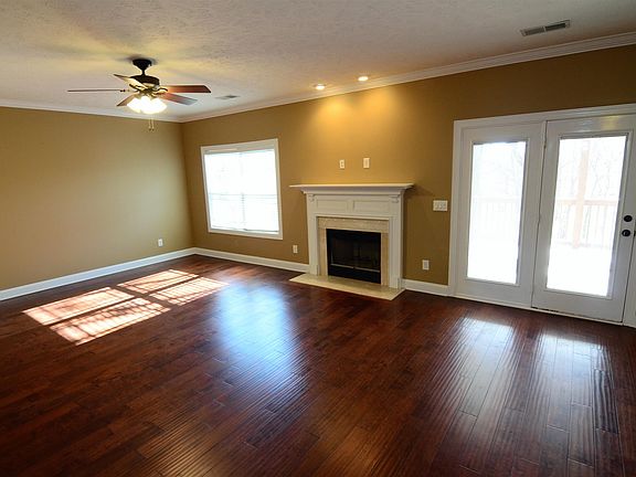 3rd image of 2449 Senseney Dr