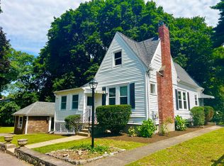 8 Mellon Rd #A, Wellesley, MA 02482