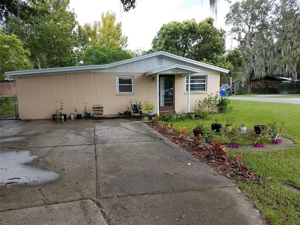 1st image of 1312 Mayflower Dr
