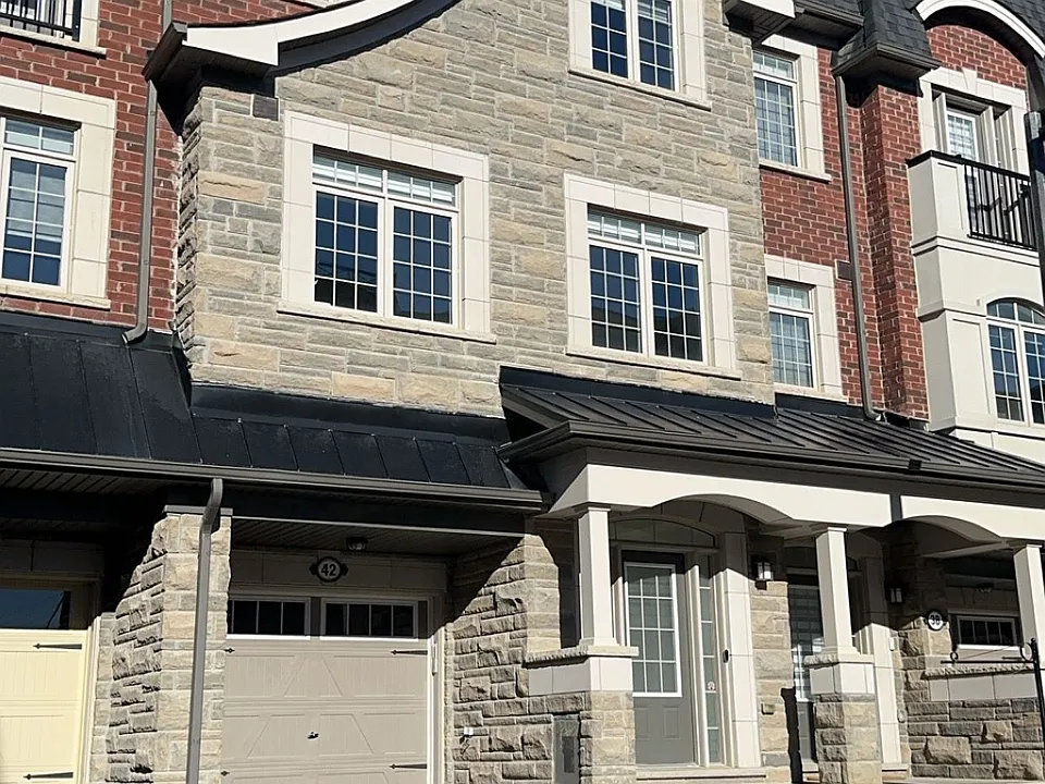 42 Ingleside St