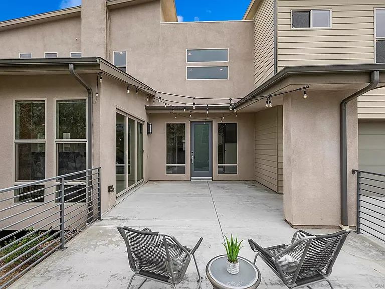 5967 Shaw Lopez Row — Photo 18