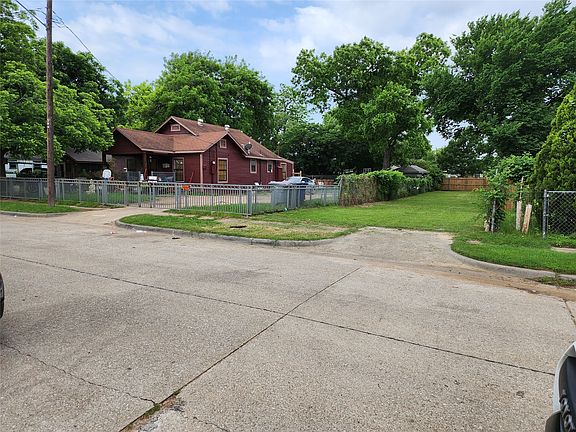 5th image of 3115 Parvia Ave