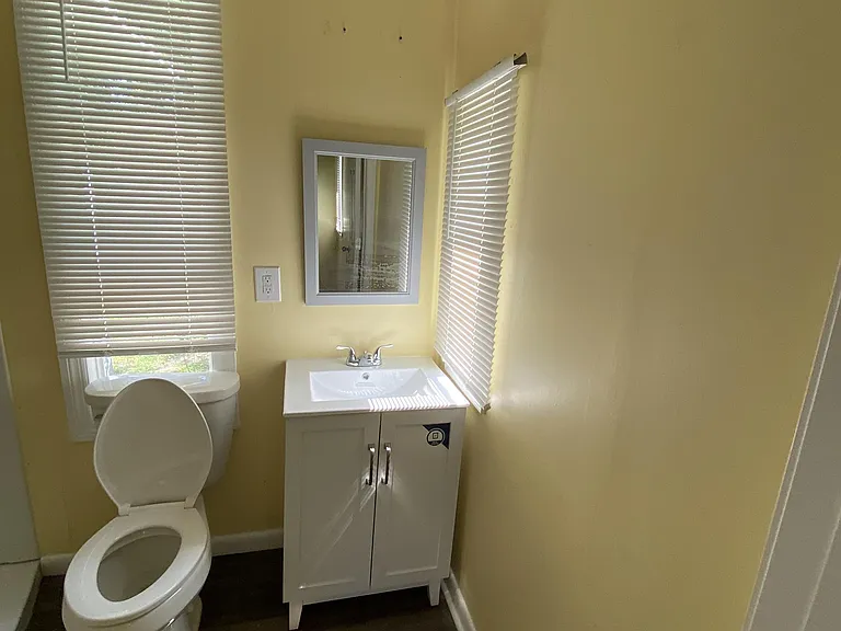 4910 Rhode Island Dr N — Photo 12