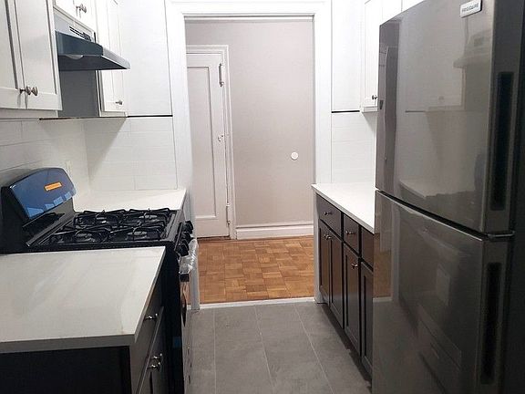 2nd image of 2121 82nd St APT 6