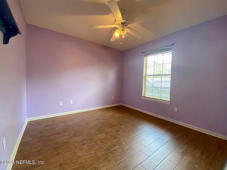 1530 Vineland Cir #B — Photo 25