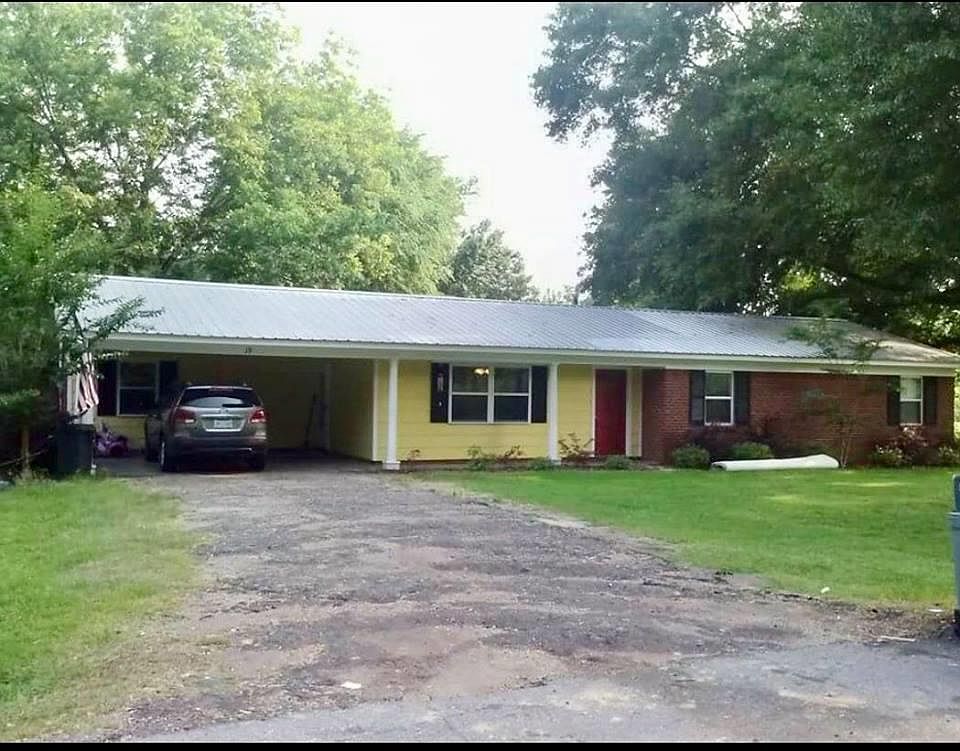19 Hilltop Dr, Laurel, MS 39443 Zillow