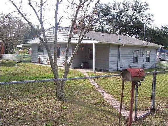 3rd image of 3909 W Moreno St