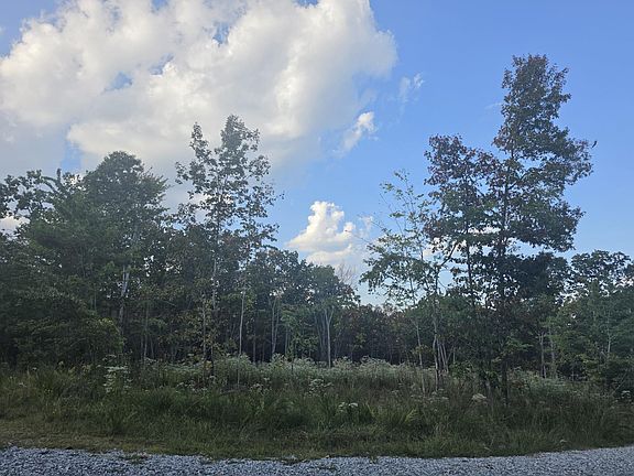 5th image of 1618 Sawmill Creek Rd
