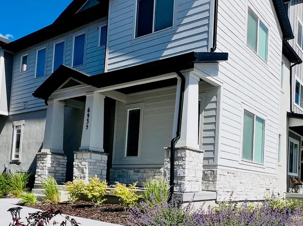 6935 S Static Peak Dr #118, West Jordan, UT 84081