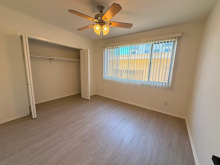 10943 Fruitland Dr #7 — Photo 17
