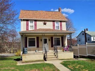 407 Oak St, Roseto, PA 18013