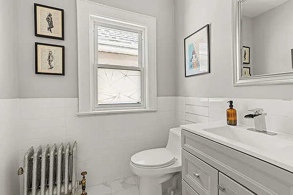 Sold by Compass | media 14