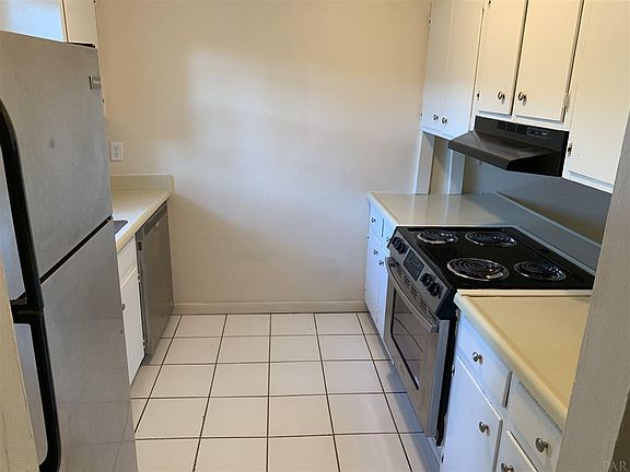 4th image of 1375 Toni St