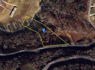 214 W Pt Dr, Dandridge, TN 37725