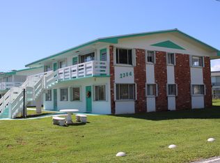 2304 Lake Osborne Dr APT 11, Lake Worth, FL 33461