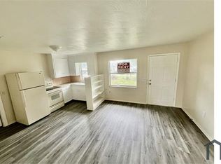 5745 11th St, Zephyrhills, FL 33542