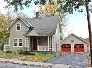 10 Harlow Rd, Springfield, VT 05156