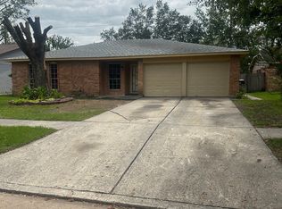 7523 Bubbling Spring Ln, Houston, TX 77086