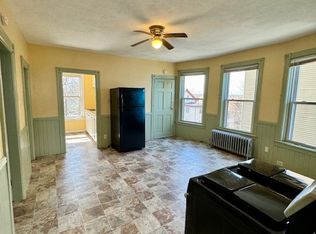 35 8th St FLOOR 2, Providence, RI 02906