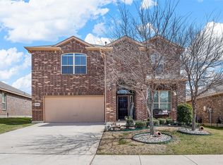 15604 Oak Pointe Dr, Fort Worth, TX 76177