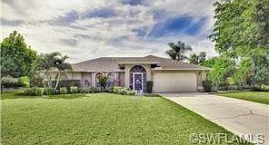 1st image of 9922 Country Oaks Dr