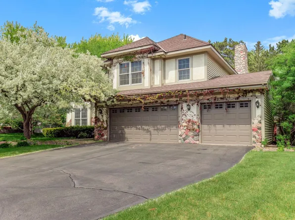 8777 Cottonwood Ln, Eden Prairie, MN 55347