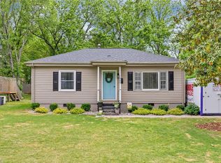 1600 Roseland St, Greensboro, NC 27408