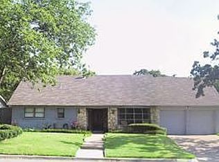 7233 Ellis Rd, Fort Worth, TX 76112