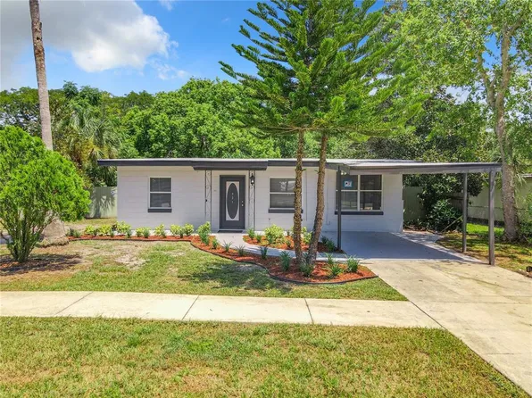 331 E 1st St, Chuluota, FL 32766