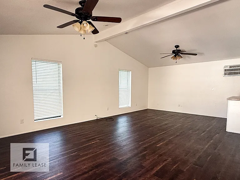 3700 S Serena Ln — Photo 17